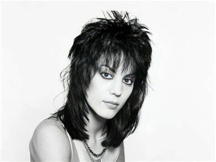 145 best Joan Jett images on Pinterest Joan jett, Rock chick and Guitars