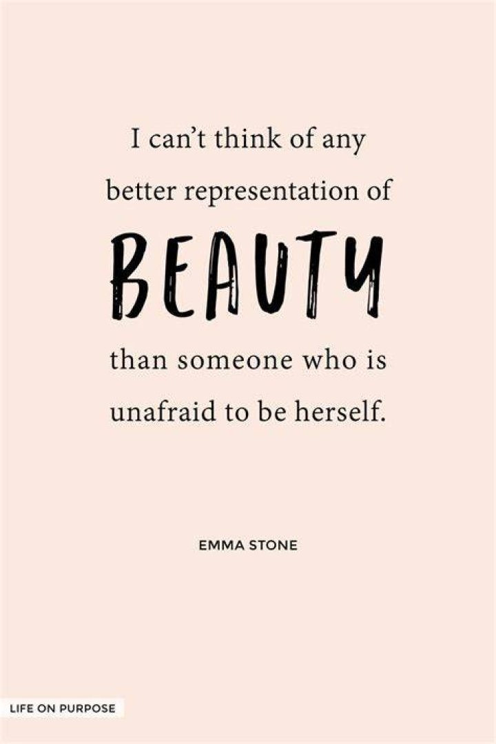 45 Beautiful Women Quotes to Feel the Proud to be a Woman