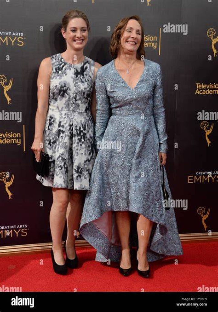 Actresses Zoe Perry and Laurie Metcalf attend the Creative Arts Emmy