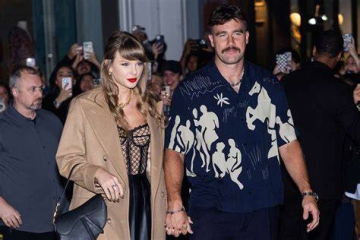Admire Taylor Swift's cat 3rd richest in the pet world with a net worth