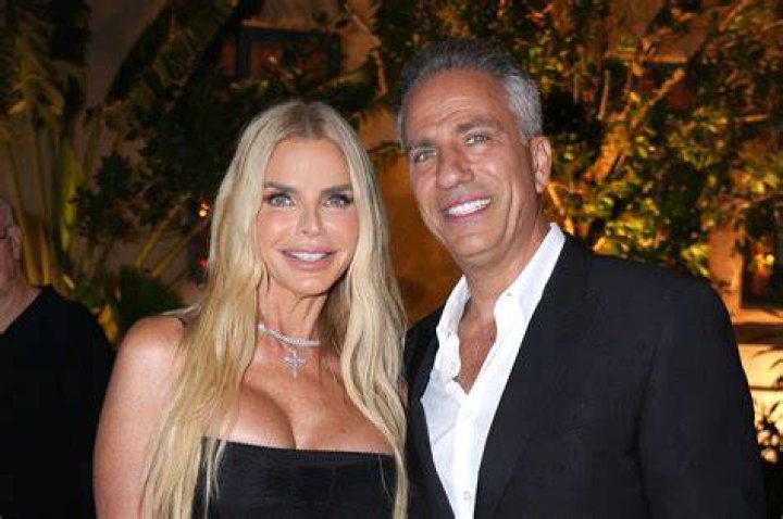 Alexia Echevarria plus Todd Nepola's net worth equals 'Miami power couple'