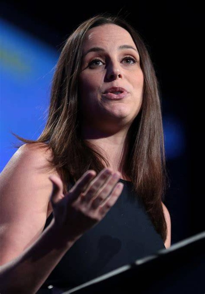 Alicia Menendez — palabra.