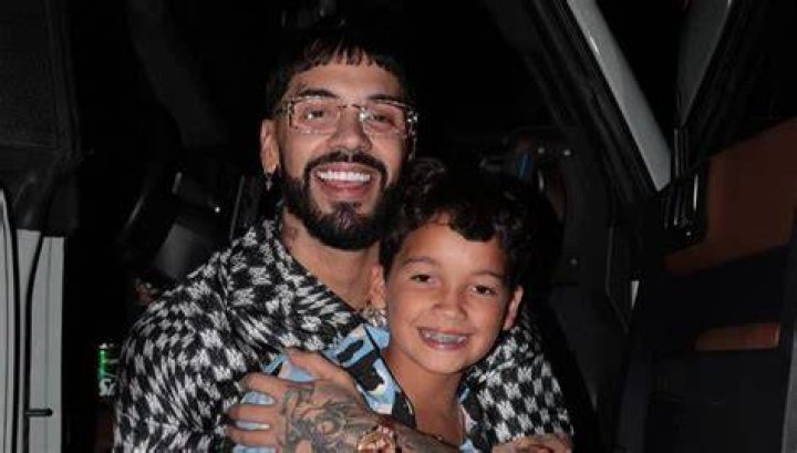Anuel AA (Emmanuel Gazmey Santiago) Biography Facts, Childhood