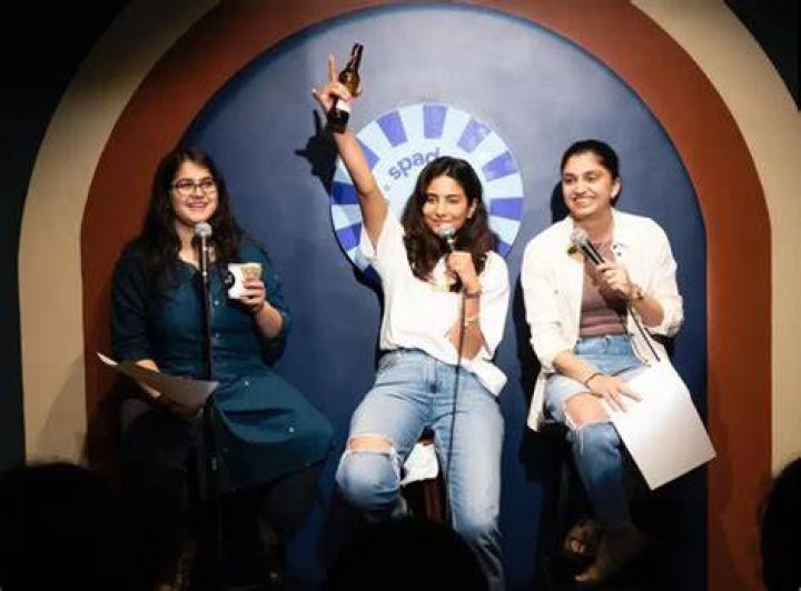 Bollywood Stand Up Comedian Swati Sachdeva Biography, News, Photos