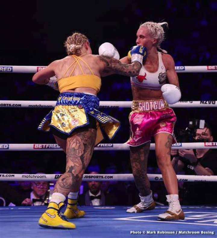 Boxing News Ebanie Bridges thanks Eddie Hearn