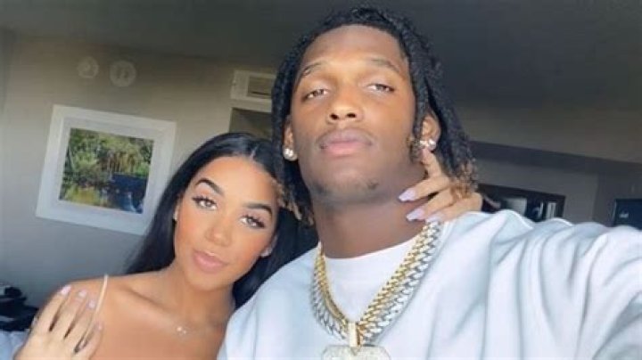 CeeDee Lamb is not married now, he is dating his girlfriend, net worth