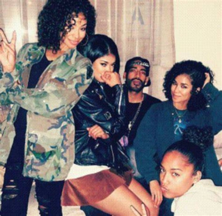 Chilombo Gang.... Jhene Aiko Miyoko Chilombo Mila J/ Jamila Chilombo