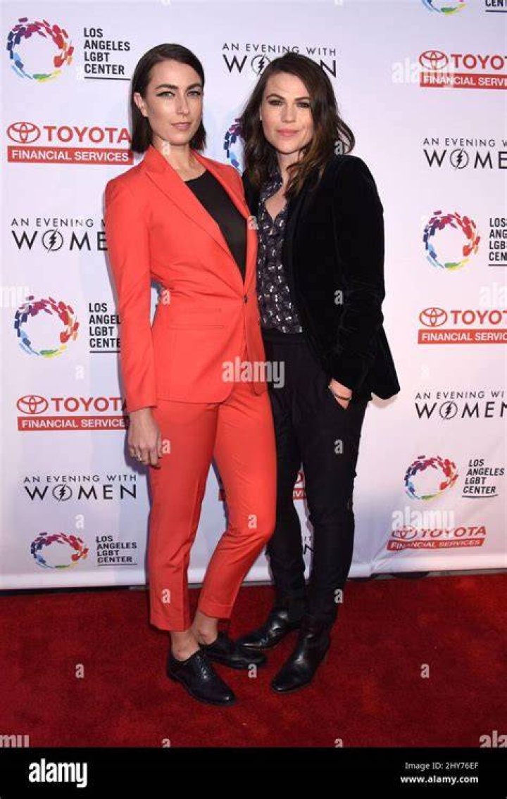 Clea DuVall and her girlfriend make a last minute shopping dash to The