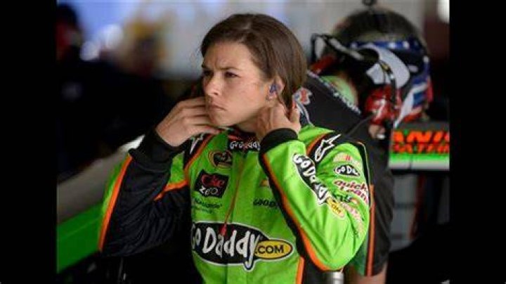 Danica Patrick wins Daytona 500 pole