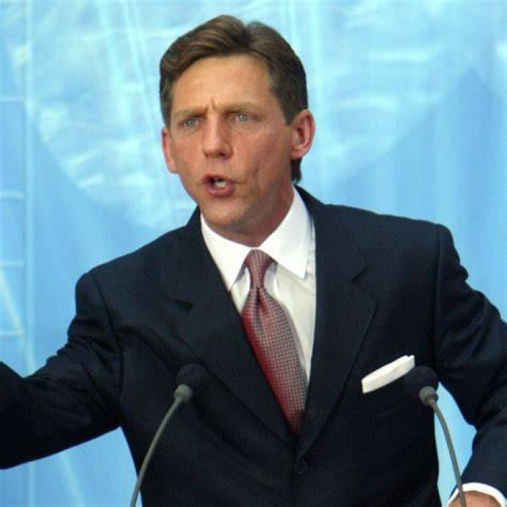 David Miscavige Biography Facts, Childhood, Family Life & Achievements