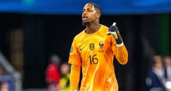 Equipe de France Maignan sera titulaire en Croatie