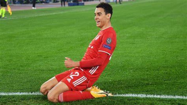FCBYoungster Musiala schreibt BayernGeschichte und rückt ins
