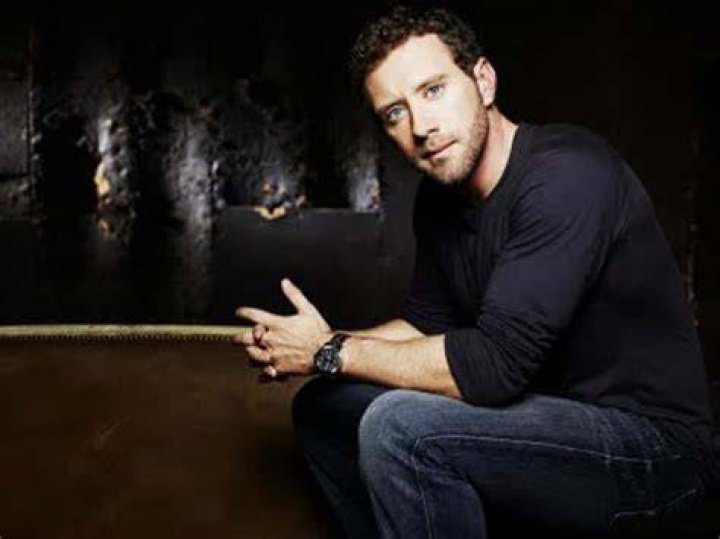 Hot TJ Thyne Photos Sexy TJ Thyne Pictures