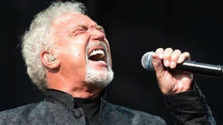 How old is Tom Jones and what is his net worth? The US Sun The US Sun