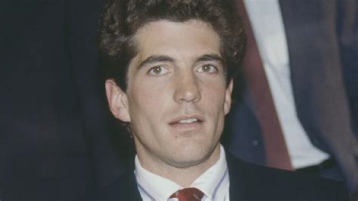 John F. Kennedy, Jr. Broke up With Daryl Hannah Because of Her Dog