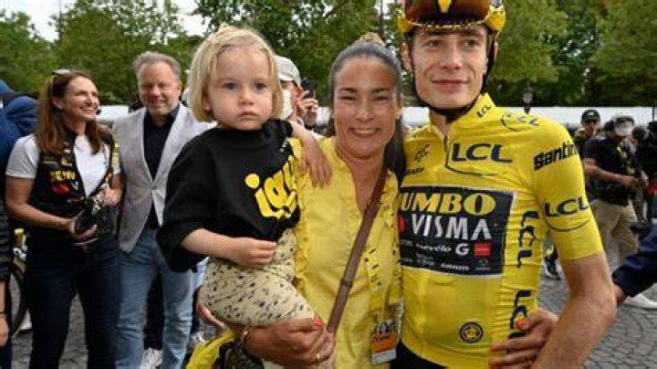 Jonas Vingegaard Family Milton Luna News