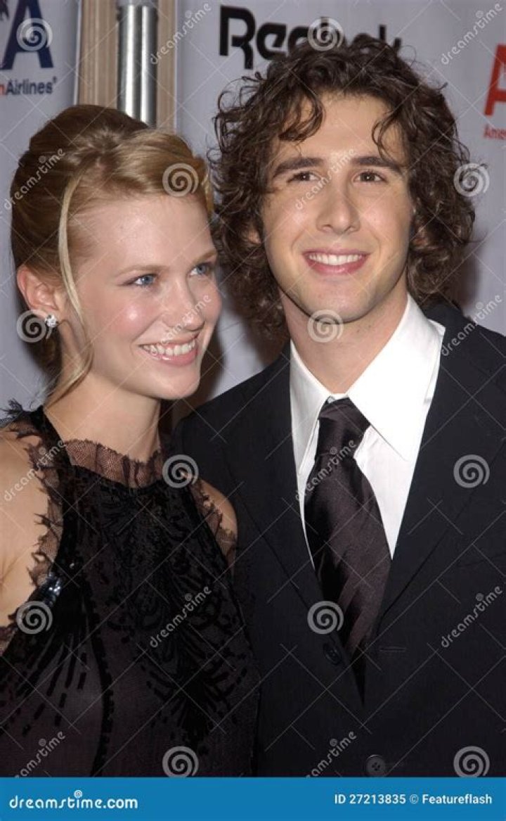 Josh Groban and January Jones Celebrity Couples From the Past