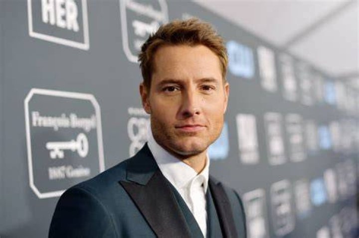 Justin Hartley Biography, Age, Wiki, Height, Weight, Girlfriend, Family