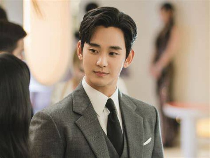 Kim Soohyun IMDb