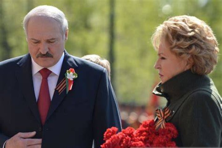 Las novias colocadas de Alexander Lukashenko, el último dictador