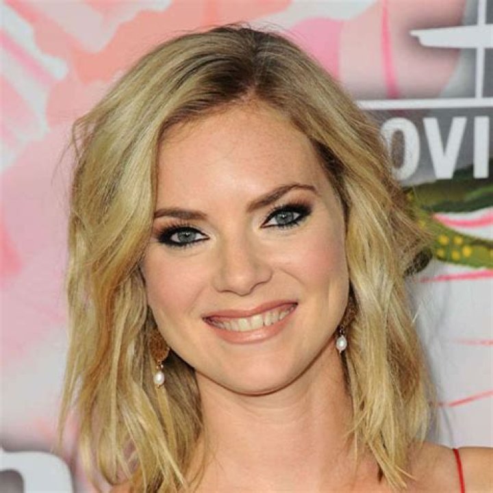 &ldquo;Heartland&rdquo; Star Cindy Busby Bio Married, Measurements, Net Worth