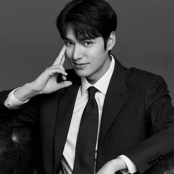 Lee Minho Biography, Shows, Family, Relationships