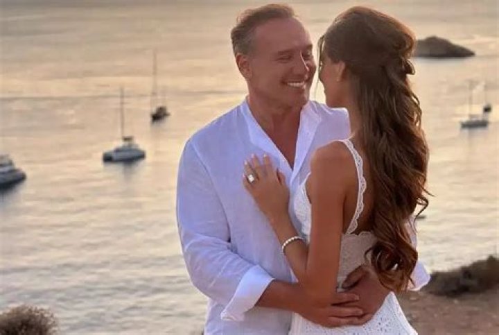 Lenny Hochstein Age, Girlfriend, Net worth, Wife, Family, Parents