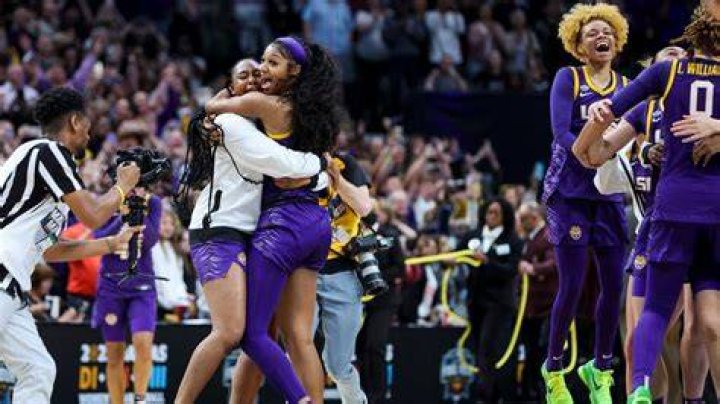 LSU women's basketball coach KaytieKenan