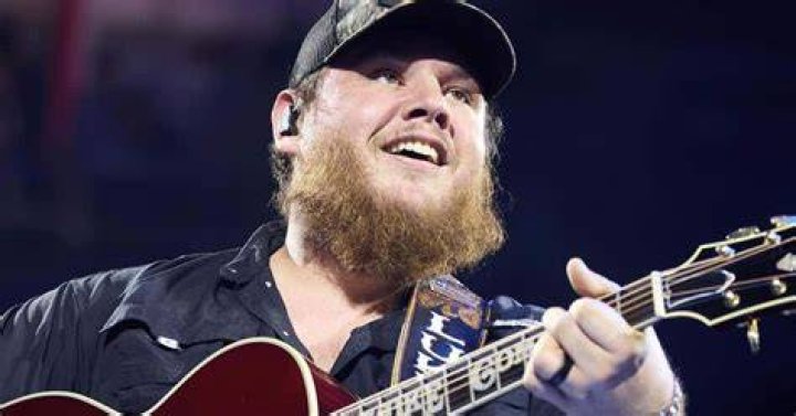 Luke Combs On Politics In Country Music “Nobody Can Agree To Disagree