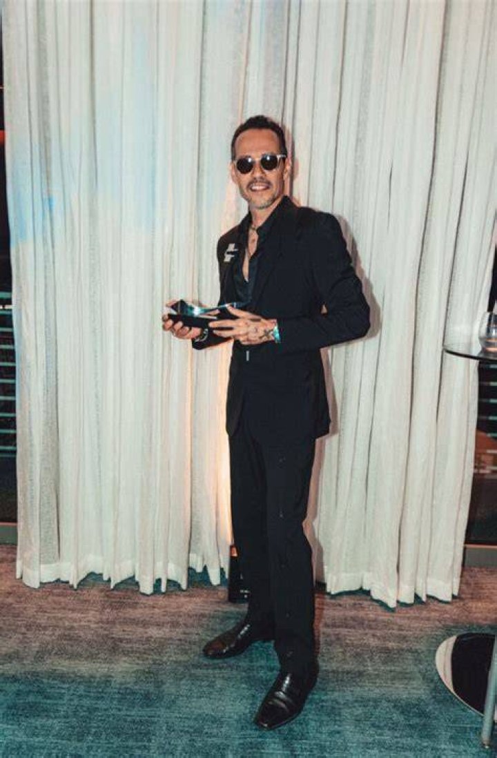 Marc Anthony Receives SoundExchange Award & More Uplifting Moments