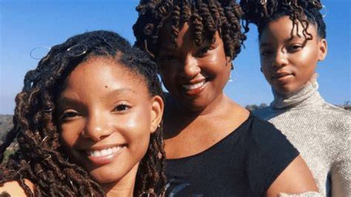 Meet Halle Bailey Siblings Chloe Ski And Branson Parents