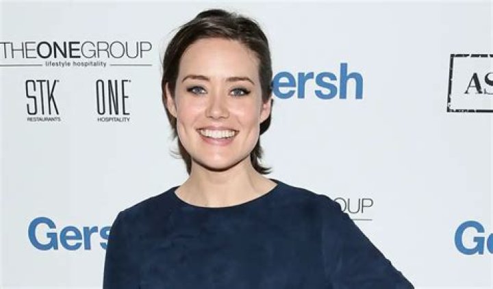 Megan Boone Bio, Net Worth, Married, Husband, Family, Parents