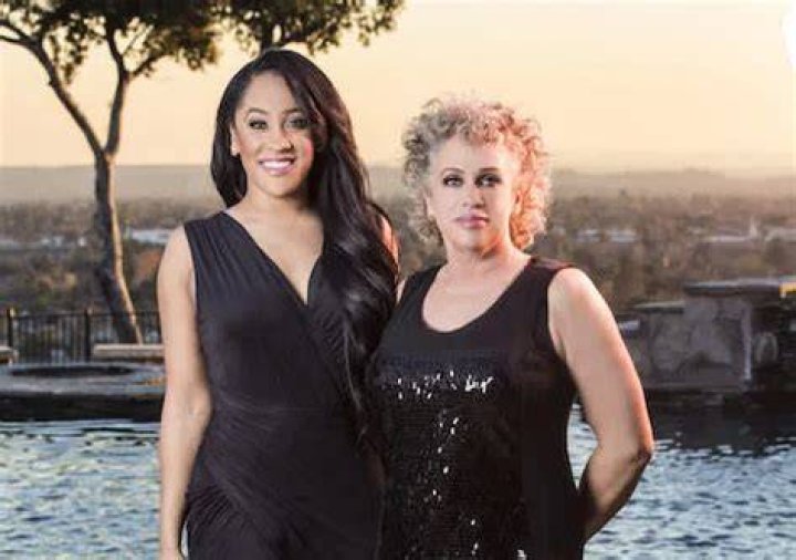 Natalie Nunn Parents Her Mother Worked Two Jobs to Make Ends Meet