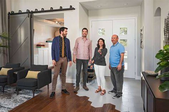 Revving Up The Style: What Kind Of Car Do The Property Brothers Drive On Backed By The Bros?