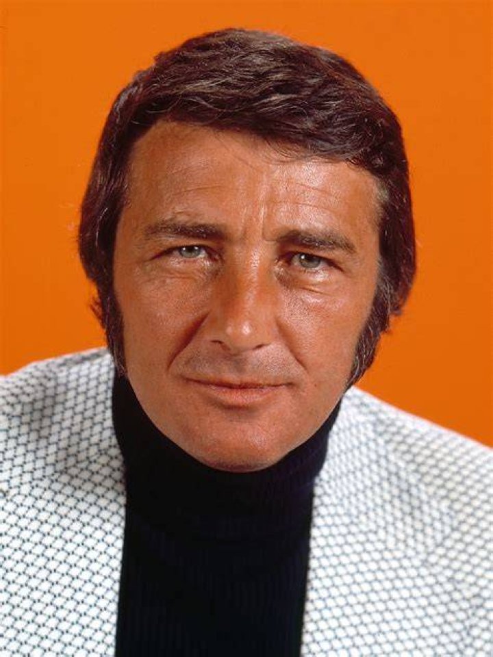 Richard Dawson ‘Family Feud’ host and one of ‘Hogan’s Heroes,’ dies at