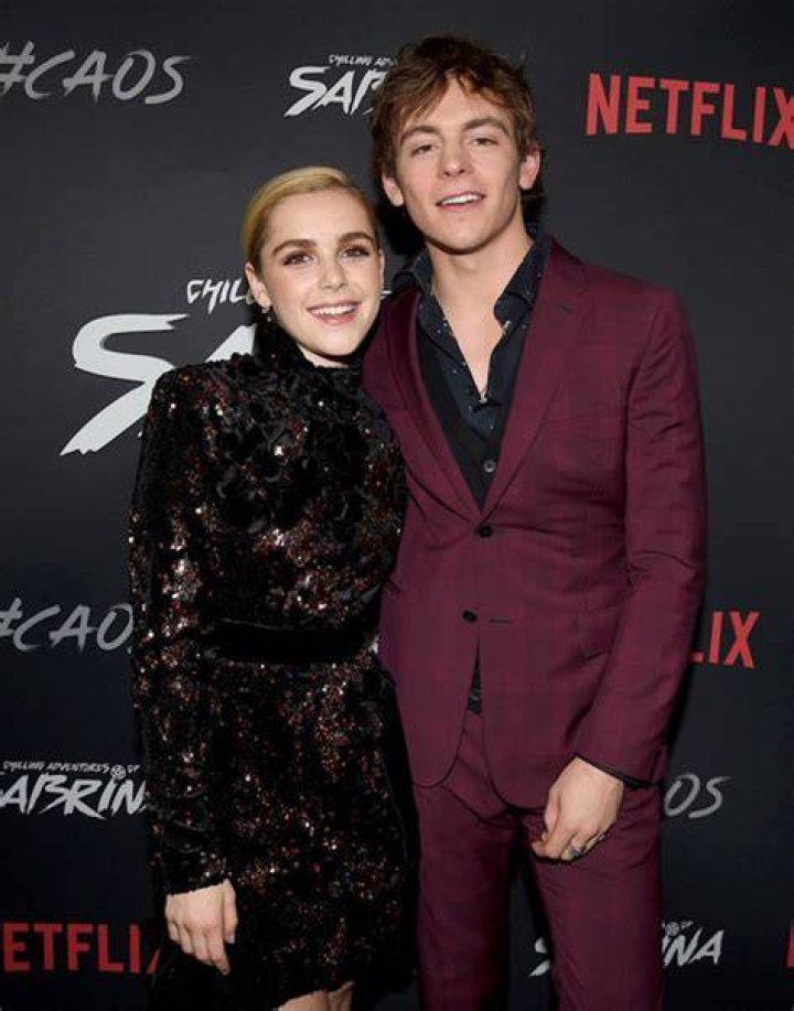 Ross Lynch And Kiernan Shipka TV Couple Makes Red Carpet Debut