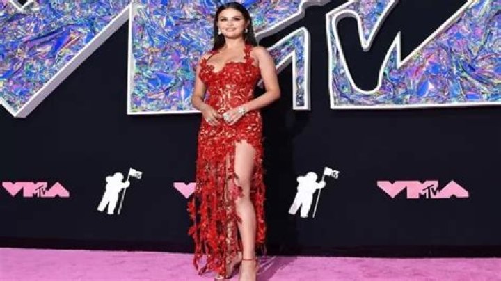 Selena Gomez Shines at MTV VMAs 2023 Amid Pregnancy Rumors