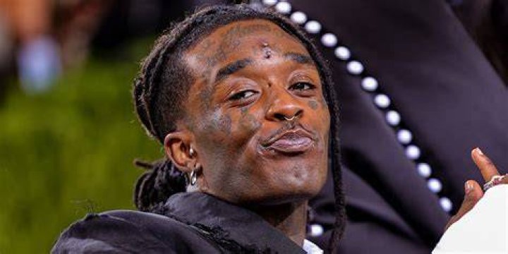 Short Rapper Lil Uzi Vert’s Net Worth and Height Obsession