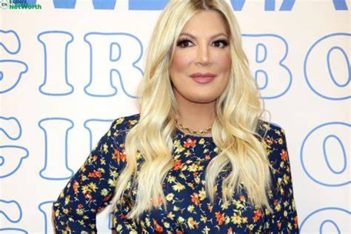 Tori Spelling Net Worth 2023, Salary, Source Of Wealth, Early