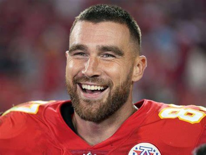 Travis Kelce 9 Facts About The Kansas City Chiefs' Tight End