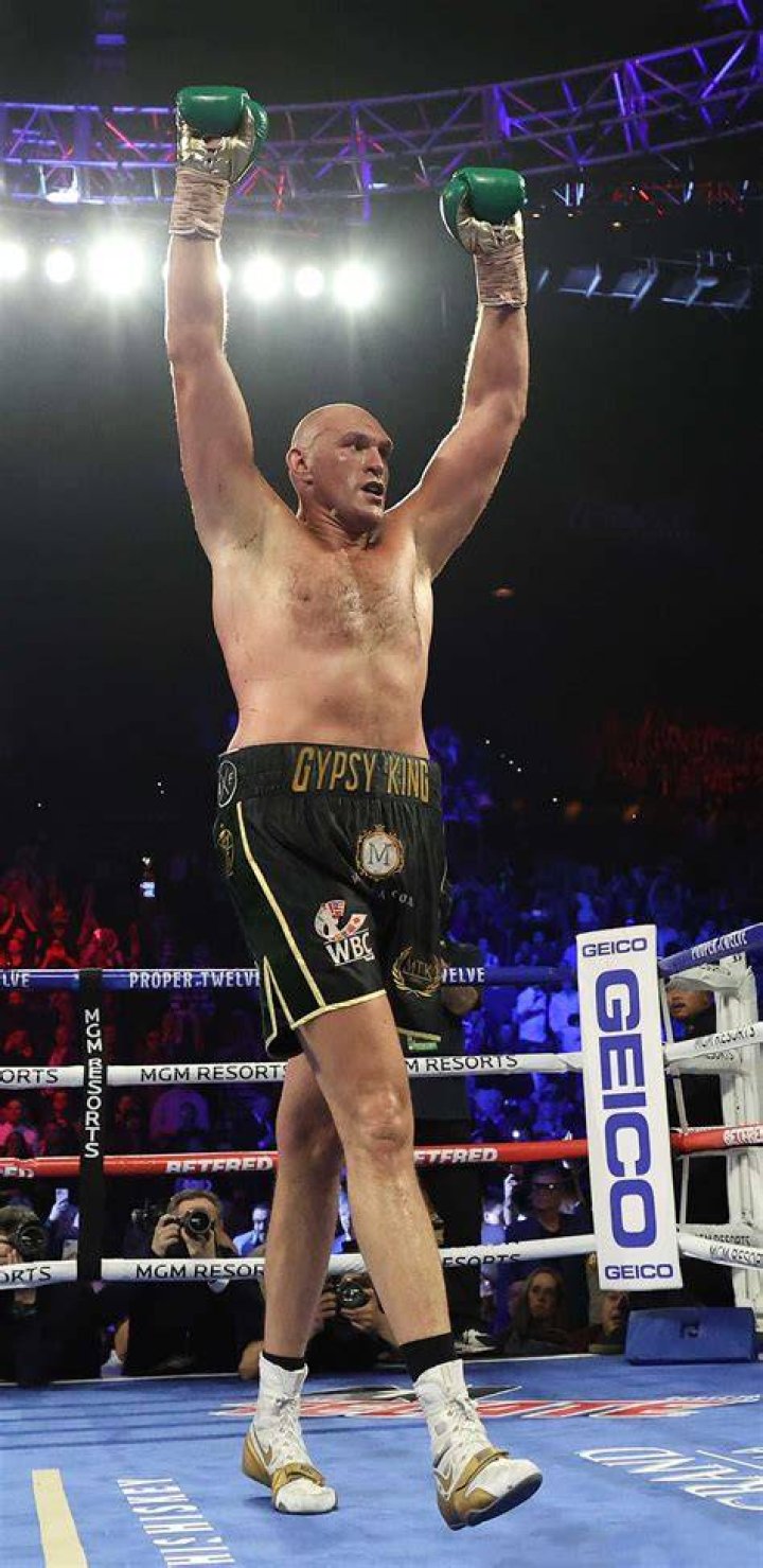 Tyson Fury's Net Worth How Does Fury Spend Out His Money?