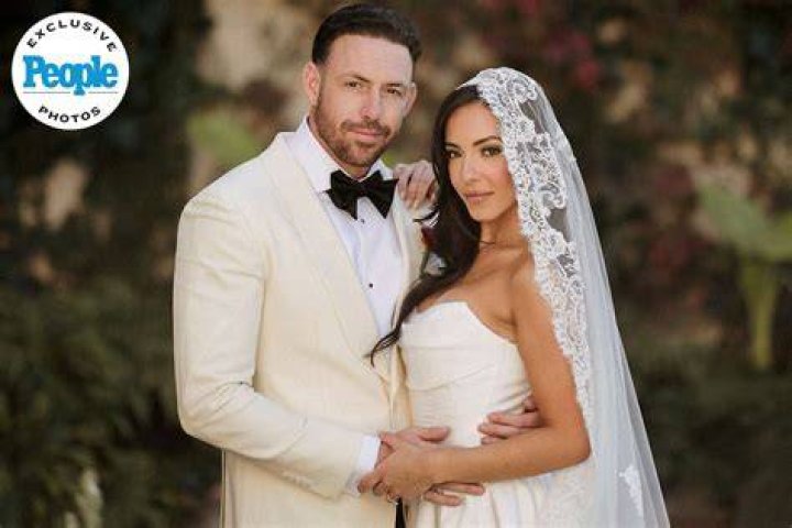 Vanderpump Rules Charli Shares Fitness Competition Photos The