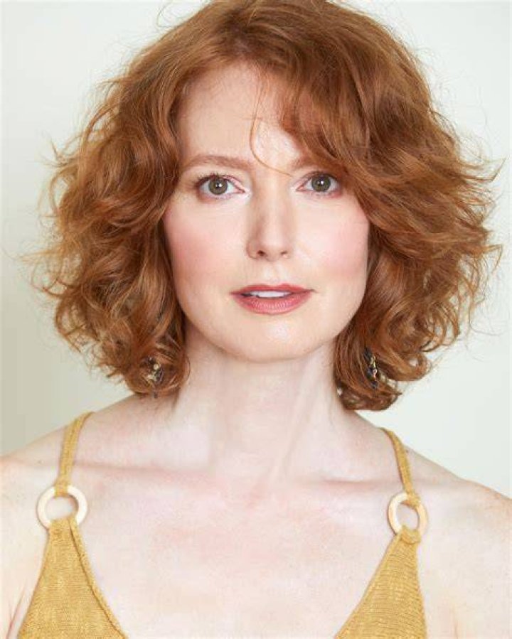 Who Is Alicia Witt? Disability, Parents’ Death, Husband & Net Worth Of
