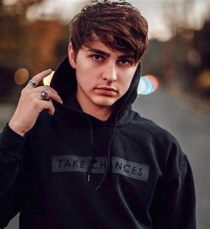 Who is Colby Brock? Wiki Biography, Age, Girlfriend, Net Worth