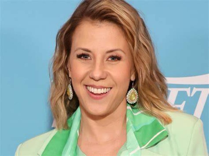 Who Is Jodie Sweetin's Husband? All About Mescal Wasilewski